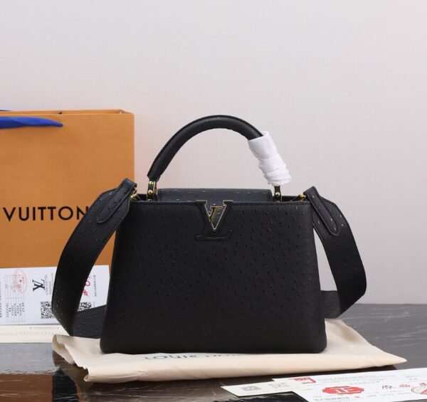 L*v hand bag