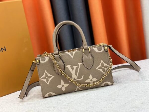 LV On The Go East West